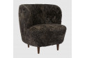 Кресло для отдыха Stay Lounge Chair - Small, with wood legs, Sheepskin upholstery GUBI