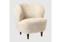 Кресло для отдыха Stay Lounge Chair - Small, with wood legs, Sheepskin upholstery GUBI